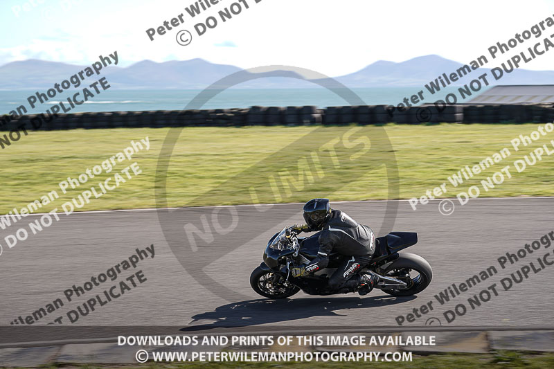 anglesey no limits trackday;anglesey photographs;anglesey trackday photographs;enduro digital images;event digital images;eventdigitalimages;no limits trackdays;peter wileman photography;racing digital images;trac mon;trackday digital images;trackday photos;ty croes